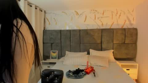 laura_velle online show from March 2026 04:05:01 AM