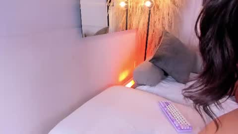 LauraCarther  online show from June 2026 05:24:02 PM