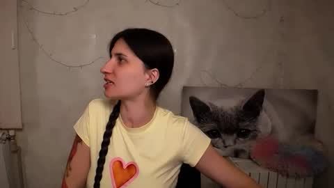 Laura online show from May 2026 08:10:01 AM