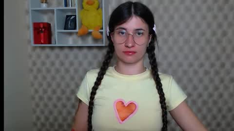 Laura online show from June 2026 06:15:02 AM