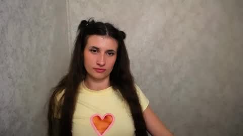 Laura online show from June 2026 02:01:01 PM