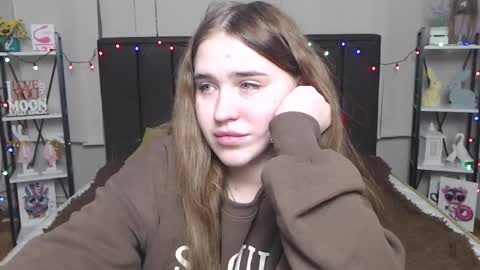 LauraHlot online show from January 2025 05:02:01 AM