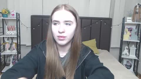 LauraHlot online show from September 2025 06:31:02 PM