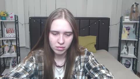 LauraHlot online show from September 2025 05:48:01 PM