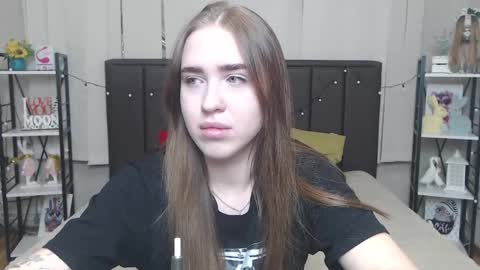 LauraHlot online show from September 2025 05:44:01 AM