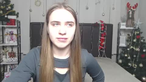 LauraHlot online show from December 2025 06:59:02 PM