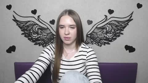 Snapshot of laurahlot chatting on April 2026 07:58:01 PM LauraHlot online show from April 2026 07:58:01 PM