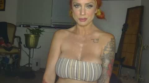 Lilian Banks online show from July 2026 05:25:02 AM