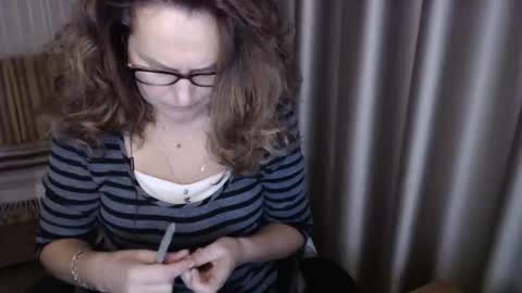 Lauraoven1 online show from November 2025 11:57:02 AM