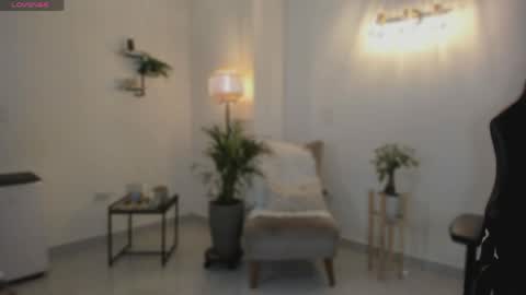 Laura online show from May 2026 01:14:01 AM
