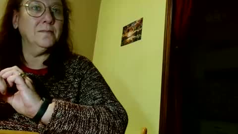 laureanne online show from February 2025 07:55:01 PM