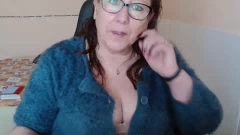 laureanne online show from February 2025 10:20:02 AM