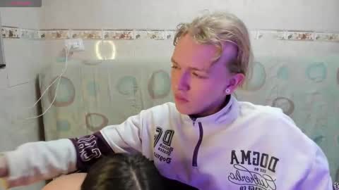 Laures666 online show from June 2026 04:51:02 AM