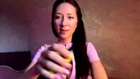 laurelimaino online show from July 2026 04:34:01 PM