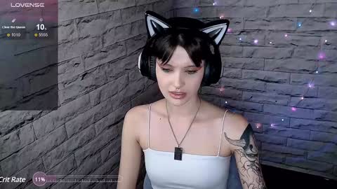 Snapshot of lauren_raquel chatting on January 2025 05:52:02 PM Eva online show from January 2025 05:52:02 PM