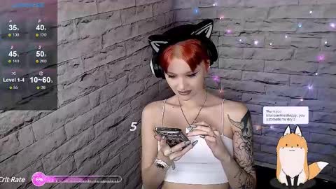 Snapshot of lauren_raquel chatting on February 2025 06:40:01 PM Eva online show from February 2025 06:40:01 PM