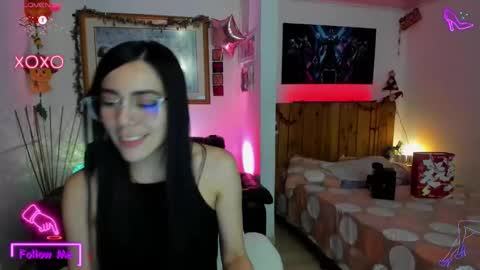 Lauren online show from March 2025 02:54:01 AM