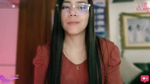 Lauren online show from March 2026 03:43:02 AM