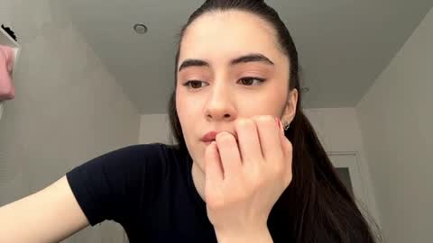 Snapshot of laurenadupuy chatting on June 2026 01:42:01 PM laurenadupuy online show from June 2026 01:42:01 PM