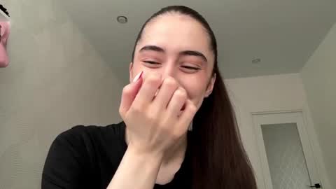 Snapshot of laurenadupuy chatting on June 2026 02:43:02 PM laurenadupuy online show from June 2026 02:43:02 PM