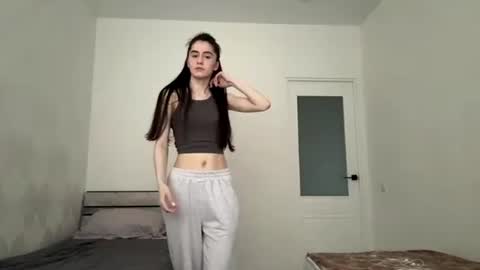 Snapshot of laurenadupuy chatting on June 2026 01:17:02 PM laurenadupuy online show from June 2026 01:17:02 PM