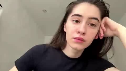 Snapshot of laurenadupuy chatting on July 2026 01:17:02 PM laurenadupuy online show from July 2026 01:17:02 PM