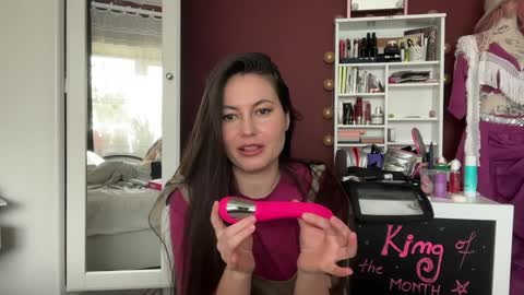 Lauren Brite online show from October 2025 01:32:02 PM