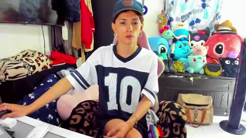 SF online show from February 2025 06:01:02 PM