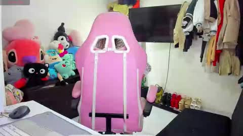 SF online show from September 2025 05:05:02 PM