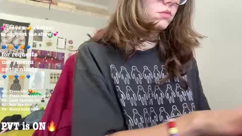 Snapshot of laurenipsumsit chatting on October 2025 03:09:01 PM Lauren online show from October 2025 03:09:01 PM