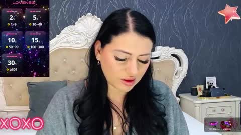 Snapshot of laurenjenssen chatting on January 2025 08:45:02 AM Laura online show from January 2025 08:45:02 AM