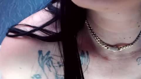 Snapshot of laurenjenssen chatting on February 2026 05:07:02 PM Laura online show from February 2026 05:07:02 PM