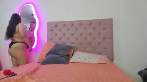 laurenlaine online show from March 2025 04:17:01 PM