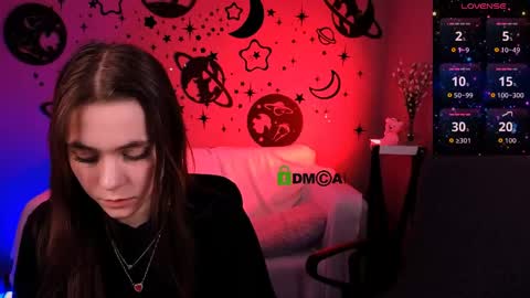 Snapshot of laurenmurrr chatting on April 2026 01:15:02 PM Laure online show from April 2026 01:15:02 PM