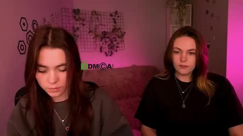 Laure online show from April 2026 09:40:02 AM