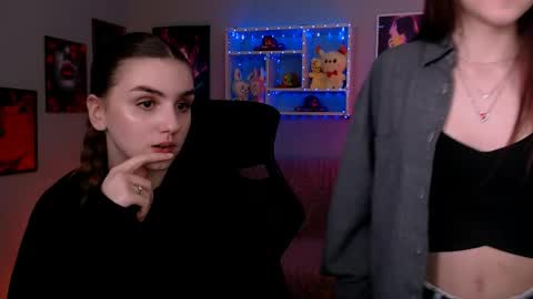 Laure online show from April 2026 05:30:01 PM