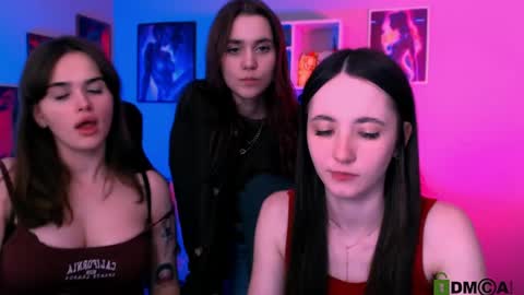 Laure online show from May 2026 04:04:02 PM