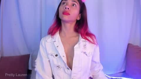 Lauren online show from November 2025 04:12:01 AM