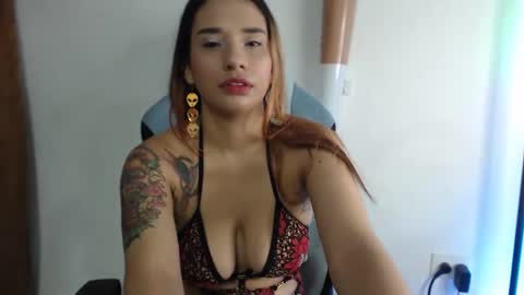 Snapshot of laurenphillipsx chatting on December 2024 11:14:01 PM Lauren online show from December 2024 11:14:01 PM