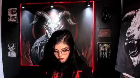  LAUREN INDEPENDENT MODEL HELP ME REACH 100 LIKES PLS  online show from July 2026 01:01:01 AM