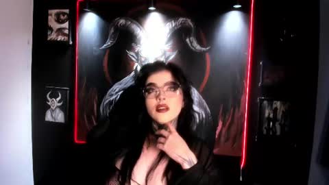  LAUREN INDEPENDENT MODEL HELP ME REACH 100 LIKES PLS  online show from July 2026 10:19:02 PM