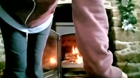 Snapshot of lauriehotxxx chatting on December 2024 12:07:02 PM lauriehotxxx online show from December 2024 12:07:02 PM