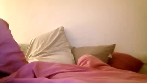 Snapshot of lauriehotxxx chatting on November 2025 03:07:01 AM lauriehotxxx online show from November 2025 03:07:01 AM