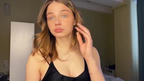 Bella online show from March 2026 07:10:01 AM