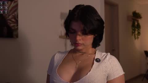 laurita_4 online show from March 2026 01:36:02 PM