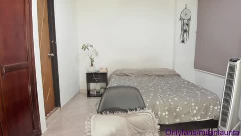 Snapshot of lauritamilan1 chatting on January 2025 08:11:02 AM laura online show from January 2025 08:11:02 AM