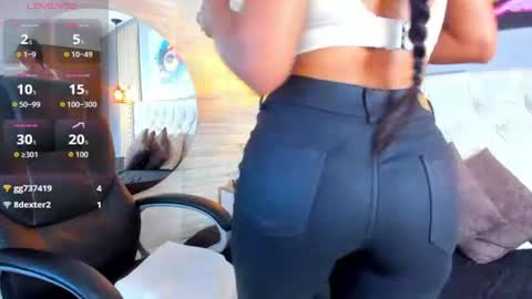 Lauryn online show from July 2026 11:48:02 AM