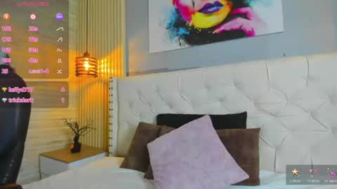 Lauryn online show from July 2026 12:48:02 PM