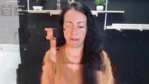 Laury  online show from May 2026 06:14:01 PM