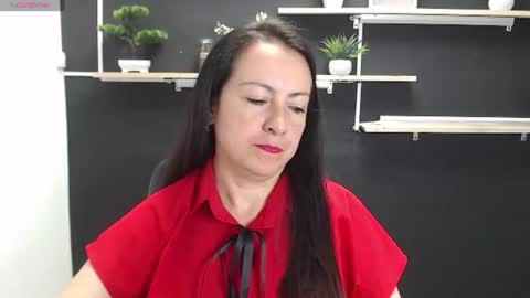 Laury  online show from June 2026 06:53:02 PM
